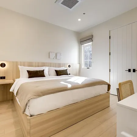 Casa De La Vina - Boutique Apartments In Downtown Santa Barbara Extérieur photo