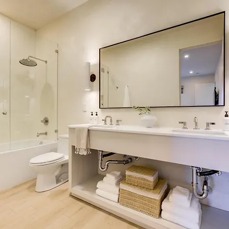 Casa De La Vina - Boutique Apartments In Downtown Santa Barbara Extérieur photo
