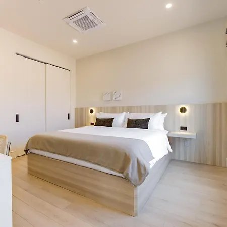 Casa De La Vina - Boutique Apartments In Downtown Santa Barbara Extérieur photo