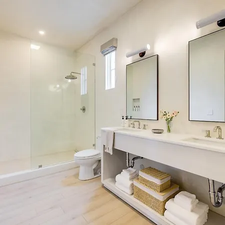 Casa De La Vina - Boutique Apartments In Downtown Santa Barbara Extérieur photo