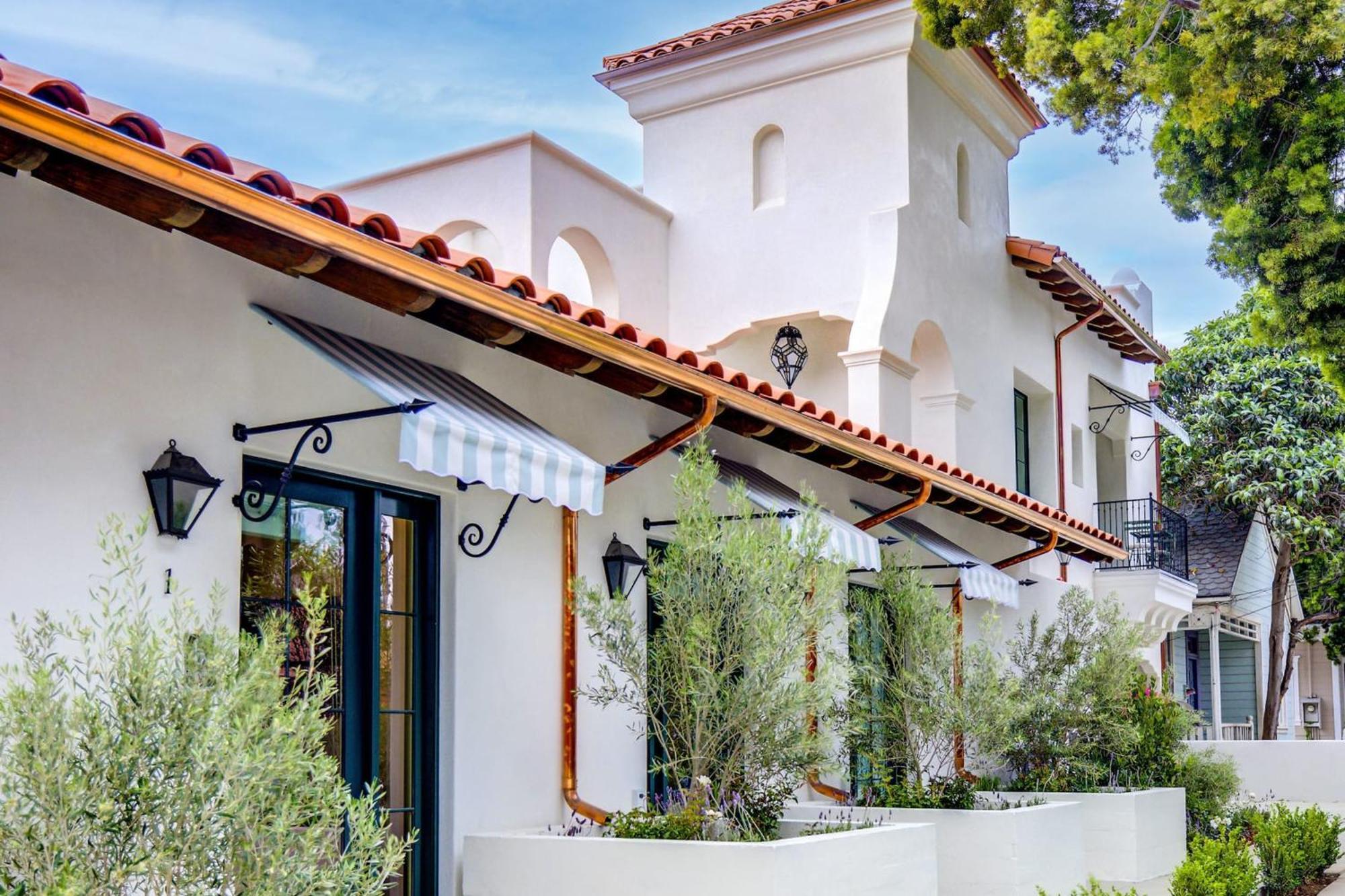 Casa De La Vina - Boutique In Downtown